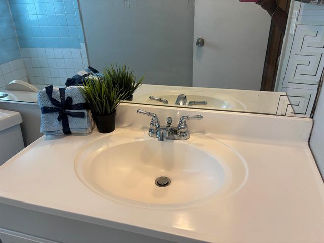 1250 SW 5TH Terrace, Deerfield Beach, FL 33441