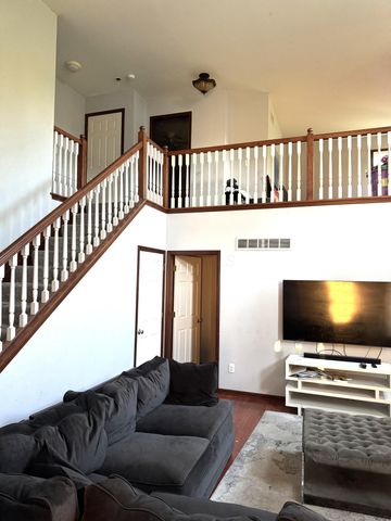 6463 Rose Garden Drive, New Albany, OH 43054