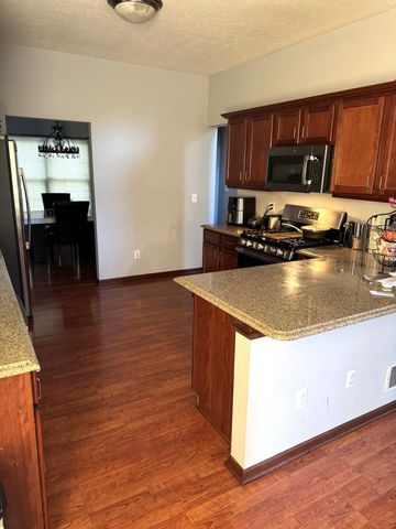 6463 Rose Garden Drive, New Albany, OH 43054