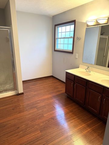 6463 Rose Garden Drive, New Albany, OH 43054