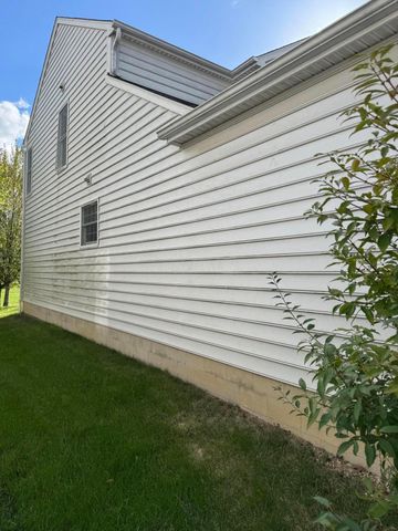 6463 Rose Garden Drive, New Albany, OH 43054