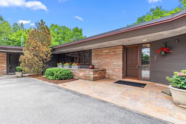 2419 County Road Y, Sheboygan, WI 53083