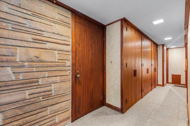 2419 County Road Y, Sheboygan, WI 53083