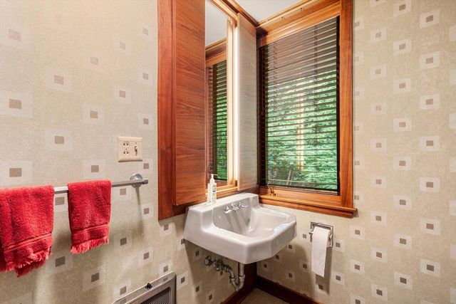 2419 County Road Y, Sheboygan, WI 53083