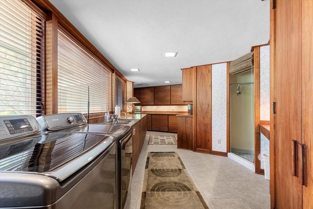 2419 County Road Y, Sheboygan, WI 53083