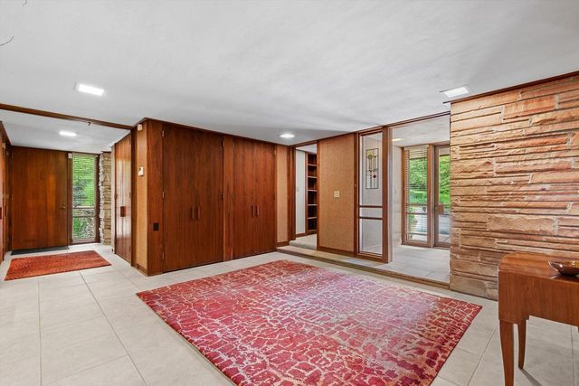 2419 County Road Y, Sheboygan, WI 53083