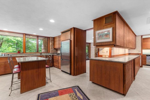 2419 County Road Y, Sheboygan, WI 53083