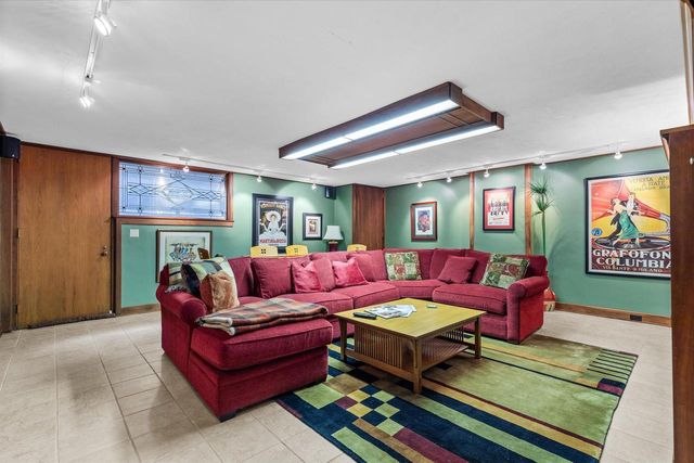 2419 County Road Y, Sheboygan, WI 53083