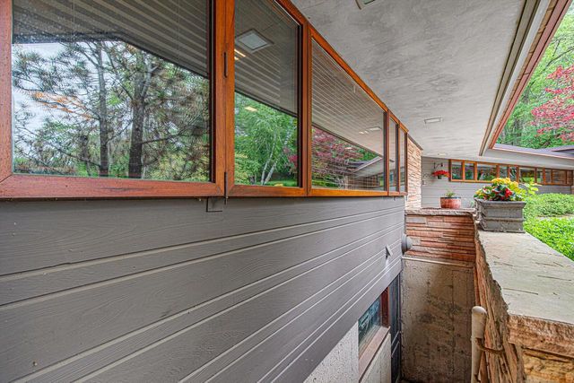 2419 County Road Y, Sheboygan, WI 53083