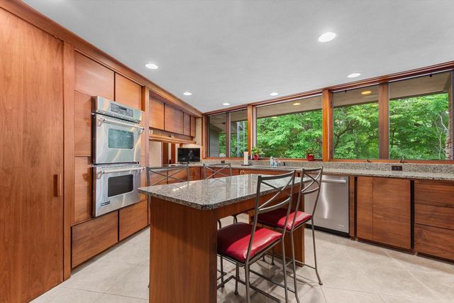 2419 County Road Y, Sheboygan, WI 53083