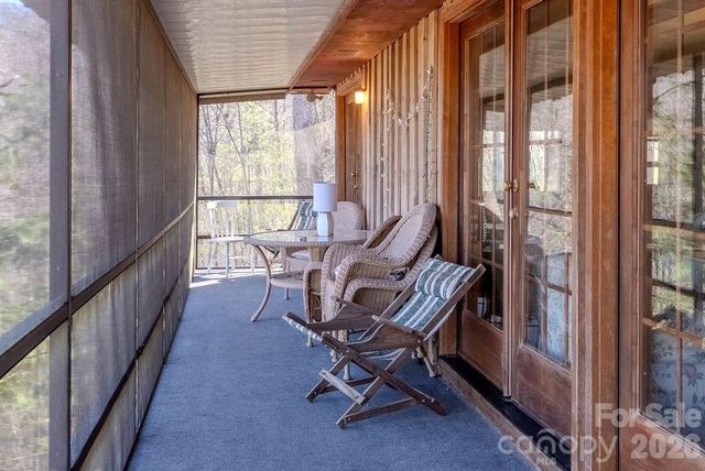465 Enchanted Forest Drive, Sylva, NC 28779