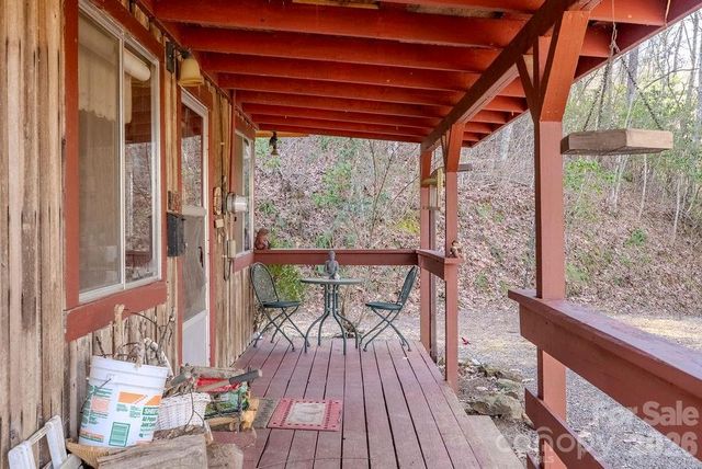 465 Enchanted Forest Drive, Sylva, NC 28779