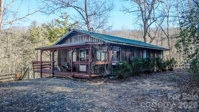 465 Enchanted Forest Drive, Sylva, NC 28779