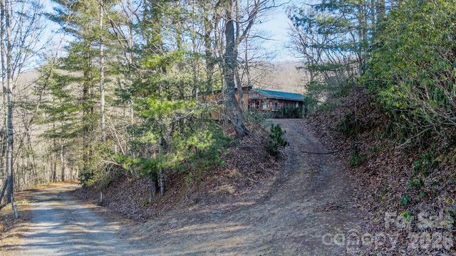465 Enchanted Forest Drive, Sylva, NC 28779