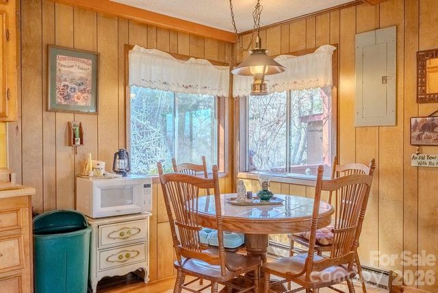 465 Enchanted Forest Drive, Sylva, NC 28779