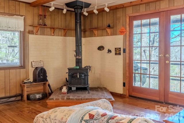 465 Enchanted Forest Drive, Sylva, NC 28779