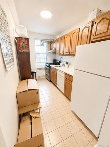 144-07 Sanford Avenue 4F, Flushing, NY 11354