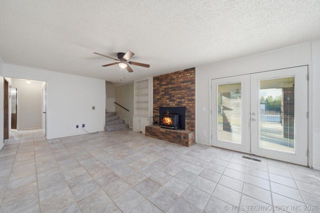 7204 S Warwick Street, Broken Arrow, OK 74014