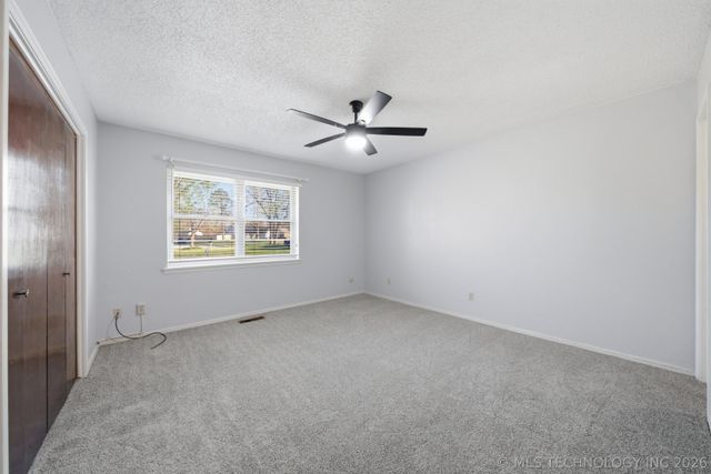 7204 S Warwick Street, Broken Arrow, OK 74014