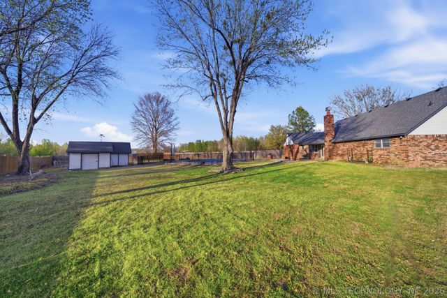 7204 S Warwick Street, Broken Arrow, OK 74014