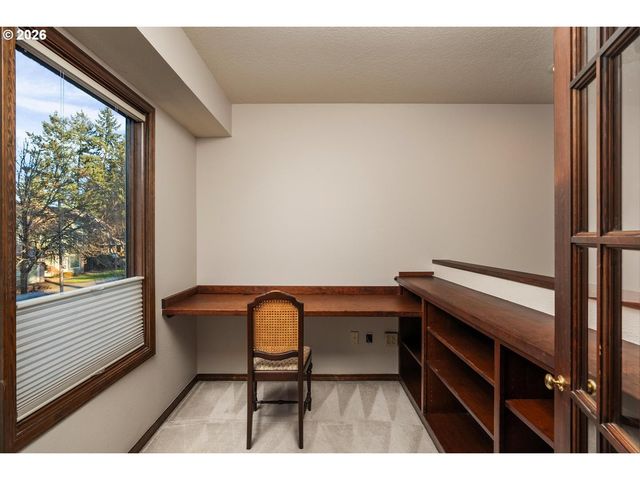 15140 Sw GIBRALTAR Ct, Beaverton, OR 97007