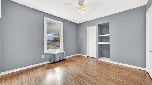 6001 S Kilbourn Avenue, Chicago, IL 60629