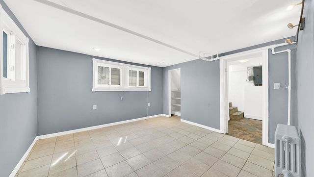 6001 S Kilbourn Avenue, Chicago, IL 60629