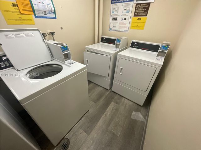 1200 NE Miami Gardens Dr 1011W, Miami, FL 33179