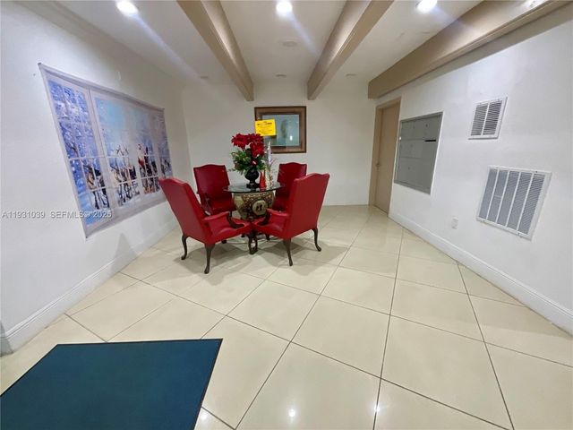 1200 NE Miami Gardens Dr 1011W, Miami, FL 33179