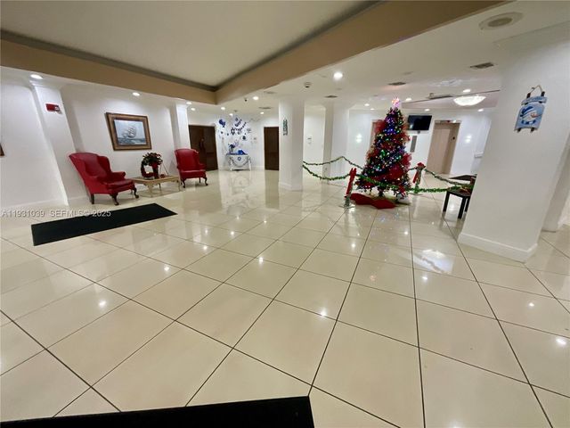 1200 NE Miami Gardens Dr 1011W, Miami, FL 33179