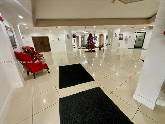 1200 NE Miami Gardens Dr 1011W, Miami, FL 33179