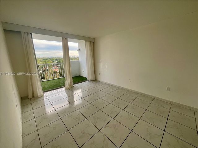 1200 NE Miami Gardens Dr 1011W, Miami, FL 33179