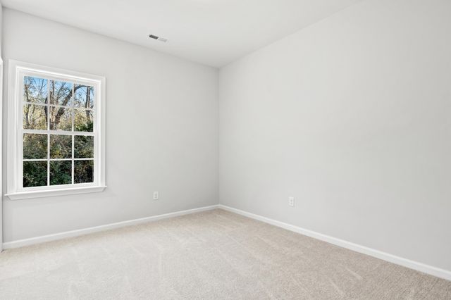 34 Double Pond Dr, Georgetown, SC 29440