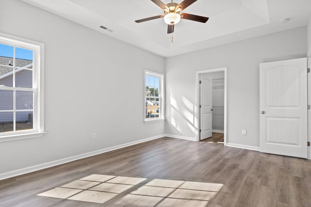 34 Double Pond Dr, Georgetown, SC 29440