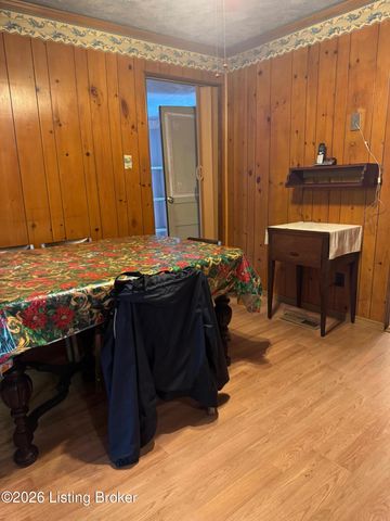 2924 Duncan St, Louisville, KY 40212