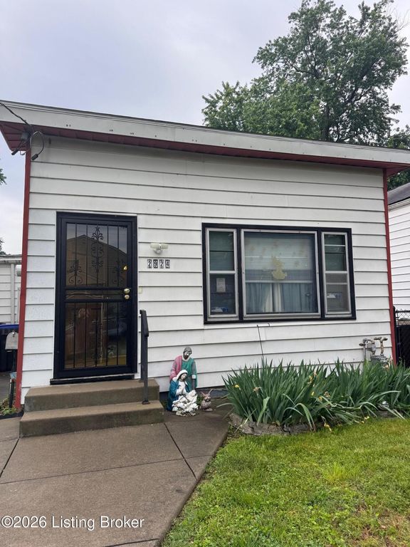 2924 Duncan St, Louisville, KY 40212