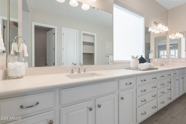 5189 N 206TH Drive, Buckeye, AZ 85396