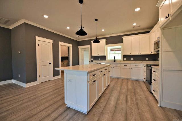 2014 S. Reine St., Mena, AR 71953