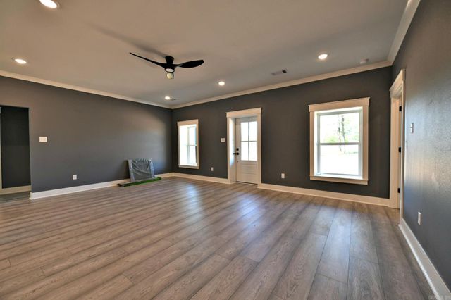 2014 S. Reine St., Mena, AR 71953