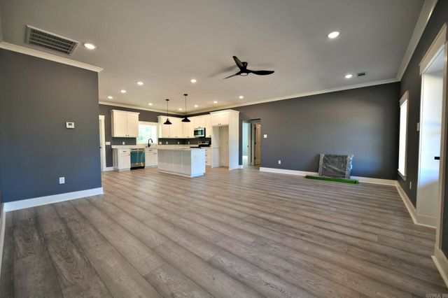 2014 S. Reine St., Mena, AR 71953