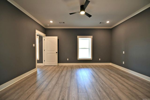 2014 S. Reine St., Mena, AR 71953