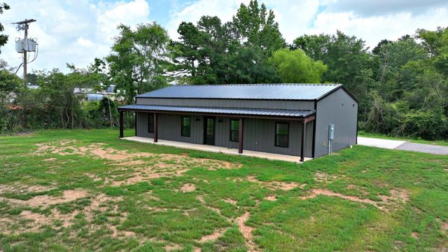 2014 S. Reine St., Mena, AR 71953