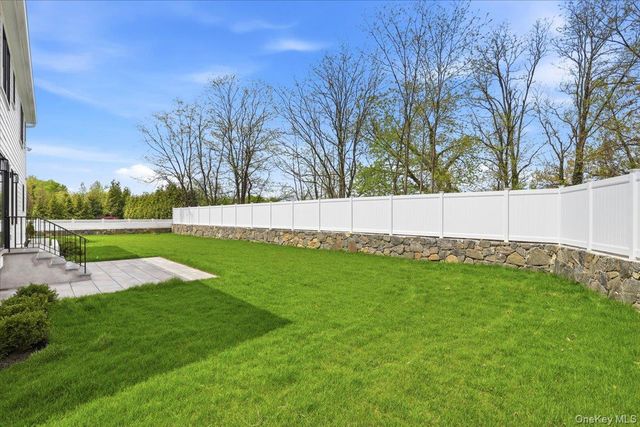 20 Hilltop Drive, Port Chester, NY 10573
