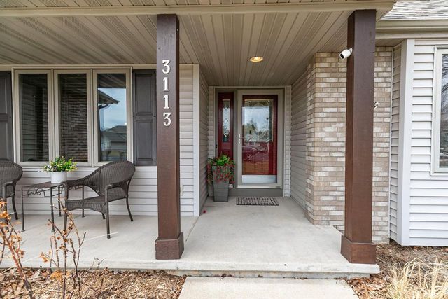 3113 PARK LAWN COURT, Appleton, WI 54911
