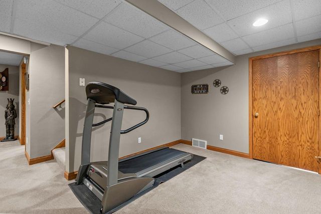 3113 PARK LAWN COURT, Appleton, WI 54911