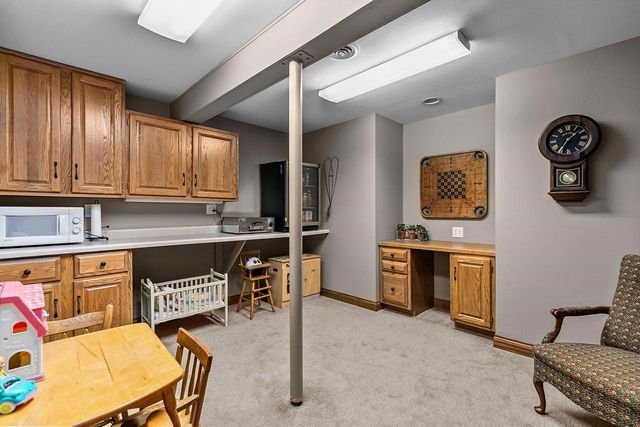 3113 PARK LAWN COURT, Appleton, WI 54911
