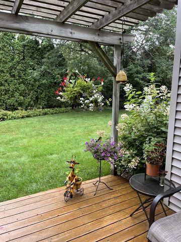 3113 PARK LAWN COURT, Appleton, WI 54911