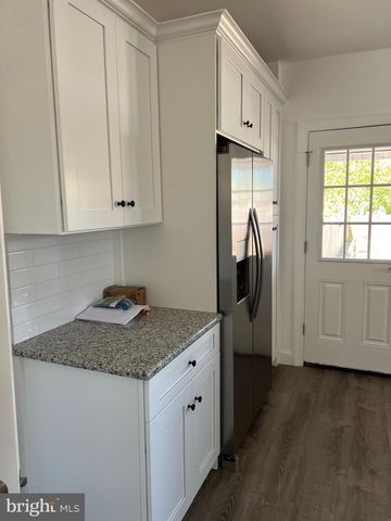 327 WHITTAKER ST, Riverside, NJ 08075