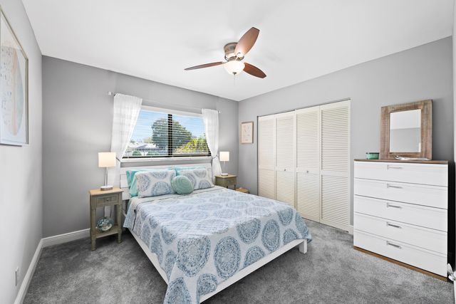 606 NW 112th Way, Coral Springs, FL 33071