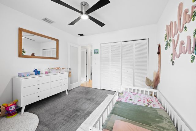 606 NW 112th Way, Coral Springs, FL 33071